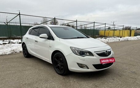 Opel Astra J, 2011 год, 845 000 рублей, 5 фотография