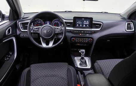 KIA cee'd III, 2018 год, 1 730 000 рублей, 6 фотография