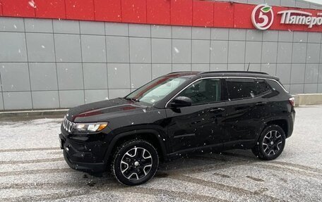 Jeep Compass II, 2021 год, 2 650 000 рублей, 5 фотография