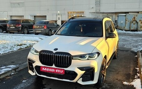 BMW X7, 2019 год, 9 850 000 рублей, 2 фотография