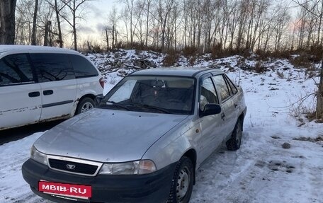 Daewoo Nexia I рестайлинг, 2000 год, 105 000 рублей, 2 фотография