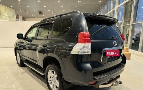 Toyota Land Cruiser Prado 150 рестайлинг 2, 2010 год, 2 650 000 рублей, 3 фотография