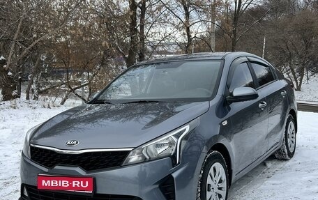 KIA Rio IV, 2020 год, 1 380 000 рублей, 1 фотография