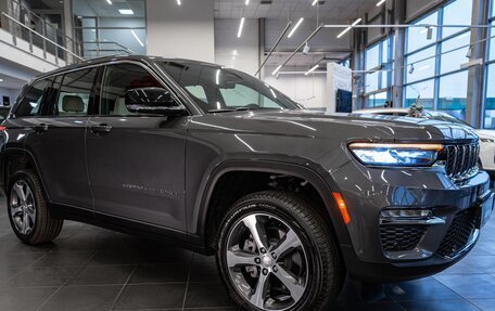 Jeep Grand Cherokee, 2023 год, 8 790 000 рублей, 5 фотография