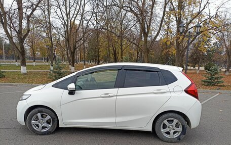 Honda Fit III, 2016 год, 1 150 000 рублей, 2 фотография