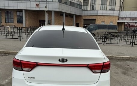 KIA Rio IV, 2017 год, 909 000 рублей, 4 фотография