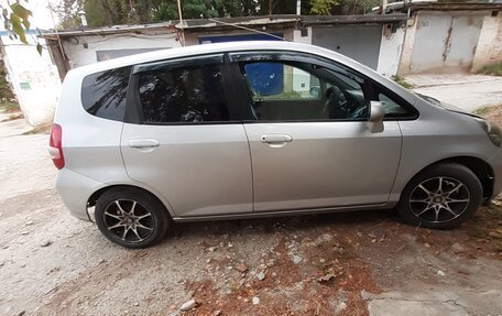 Honda Fit III, 2003 год, 420 000 рублей, 4 фотография