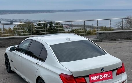 BMW 7 серия, 2009 год, 1 900 000 рублей, 3 фотография