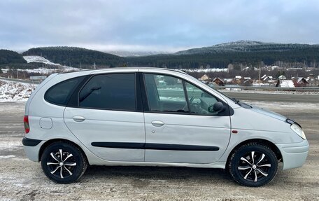 Renault Scenic III, 2001 год, 330 000 рублей, 24 фотография