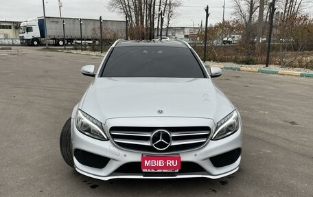 Mercedes-Benz C-Класс, 2017 год, 2 200 000 рублей, 3 фотография