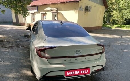 Hyundai Sonata VIII, 2021 год, 2 500 000 рублей, 3 фотография