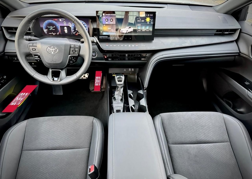 Toyota Camry, 2024 год, 4 800 000 рублей, 16 фотография