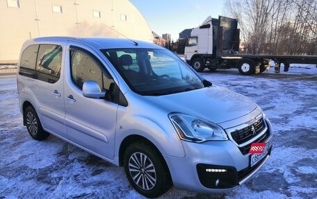 Peugeot Partner II рестайлинг 2, 2016 год, 1 090 000 рублей, 3 фотография