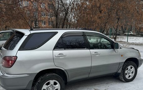 Toyota Harrier, 1999 год, 850 000 рублей, 4 фотография