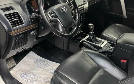 Toyota Land Cruiser Prado 150 рестайлинг 2, 2019 год, 5 700 000 рублей, 2 фотография