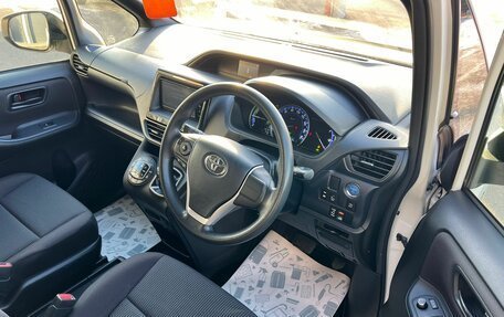 Toyota Noah III, 2014 год, 2 099 999 рублей, 10 фотография