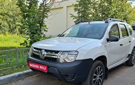 Renault Duster I рестайлинг, 2017 год, 1 300 000 рублей, 3 фотография