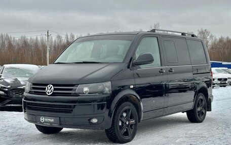 Volkswagen Caravelle T5, 2013 год, 2 990 000 рублей, 1 фотография