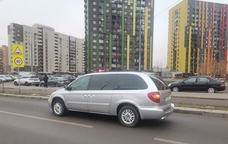 Chrysler Voyager IV, 2005 год, 799 000 рублей, 7 фотография