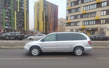 Chrysler Voyager IV, 2005 год, 799 000 рублей, 8 фотография