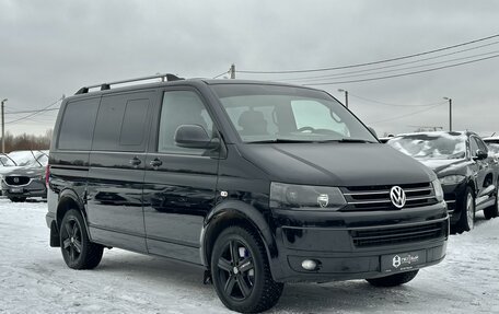 Volkswagen Caravelle T5, 2013 год, 2 990 000 рублей, 3 фотография