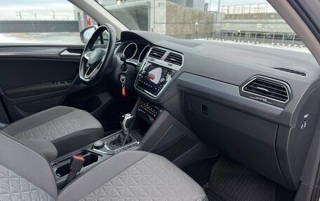 Volkswagen Tiguan II, 2020 год, 3 620 000 рублей, 11 фотография