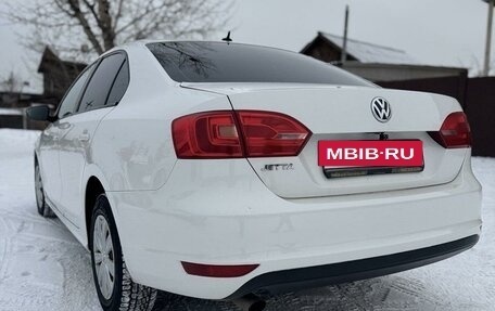 Volkswagen Jetta VI, 2014 год, 1 250 000 рублей, 2 фотография