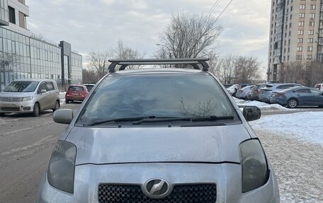 Toyota Vitz, 2005 год, 520 000 рублей, 2 фотография