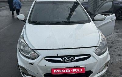 Hyundai Solaris II рестайлинг, 2014 год, 350 000 рублей, 1 фотография