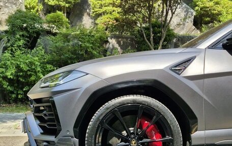 Lamborghini Urus I, 2021 год, 24 000 000 рублей, 3 фотография