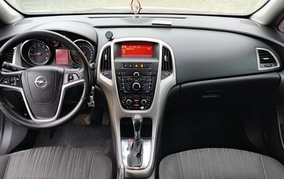 Opel Astra J, 2010 год, 720 000 рублей, 1 фотография