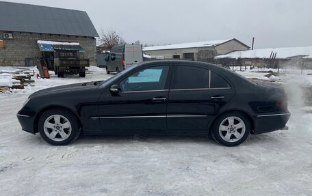 Mercedes-Benz E-Класс, 2003 год, 749 000 рублей, 8 фотография