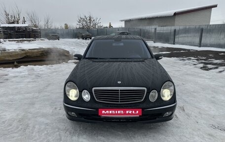 Mercedes-Benz E-Класс, 2003 год, 749 000 рублей, 2 фотография