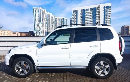 Chevrolet Niva I рестайлинг, 2019 год, 1 020 000 рублей, 6 фотография