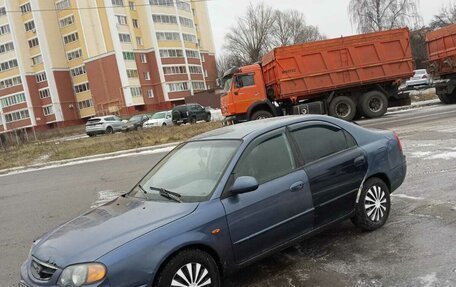 KIA Shuma II, 2004 год, 167 000 рублей, 2 фотография