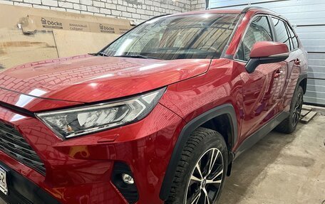 Toyota RAV4, 2021 год, 3 750 000 рублей, 5 фотография