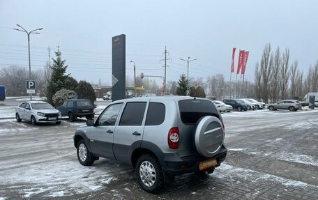 Chevrolet Niva I рестайлинг, 2015 год, 760 000 рублей, 7 фотография