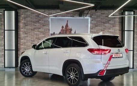 Toyota Highlander III, 2019 год, 4 197 000 рублей, 6 фотография