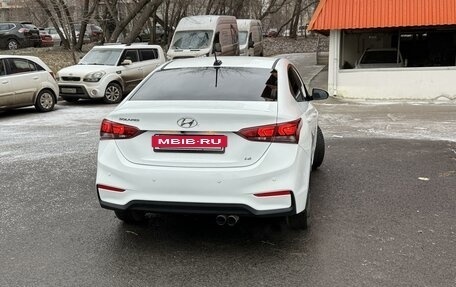 Hyundai Solaris II рестайлинг, 2017 год, 1 499 999 рублей, 4 фотография