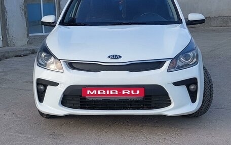 KIA Rio IV, 2017 год, 1 450 000 рублей, 3 фотография