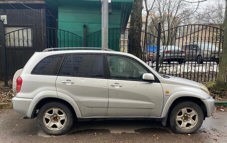 Toyota RAV4, 2000 год, 800 000 рублей, 3 фотография