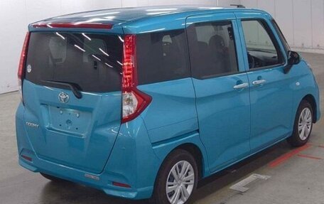 Toyota Roomy I, 2023 год, 1 499 000 рублей, 2 фотография