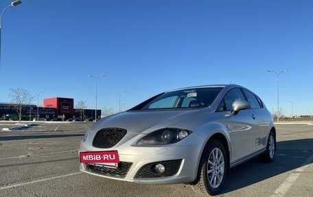 SEAT Leon II, 2012 год, 990 000 рублей, 2 фотография