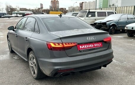 Audi A4, 2021 год, 4 850 000 рублей, 5 фотография