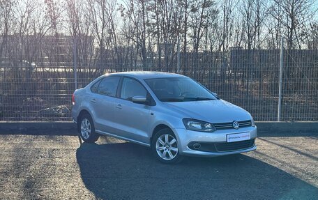 Volkswagen Polo VI (EU Market), 2012 год, 750 000 рублей, 3 фотография