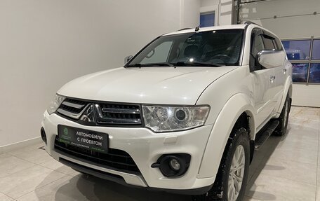 Mitsubishi Pajero Sport II рестайлинг, 2015 год, 2 400 000 рублей, 1 фотография