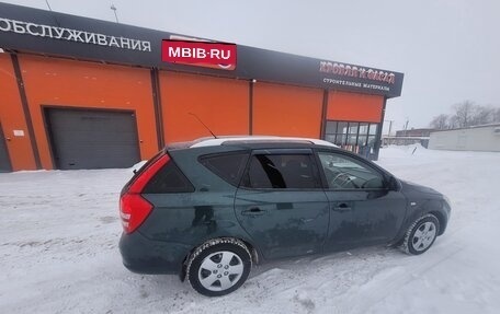 KIA cee'd I рестайлинг, 2009 год, 650 000 рублей, 2 фотография