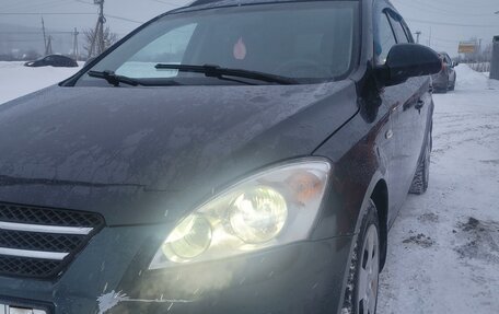 KIA cee'd I рестайлинг, 2009 год, 650 000 рублей, 9 фотография