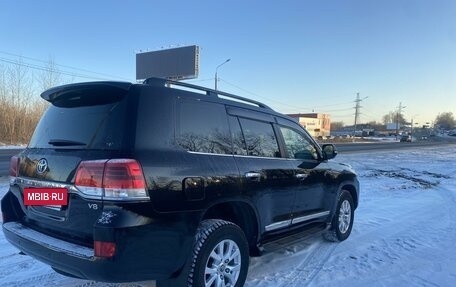 Toyota Land Cruiser 200, 2016 год, 5 998 000 рублей, 6 фотография