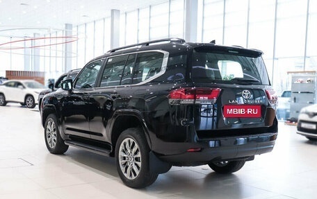 Toyota Land Cruiser, 2024 год, 18 470 000 рублей, 5 фотография